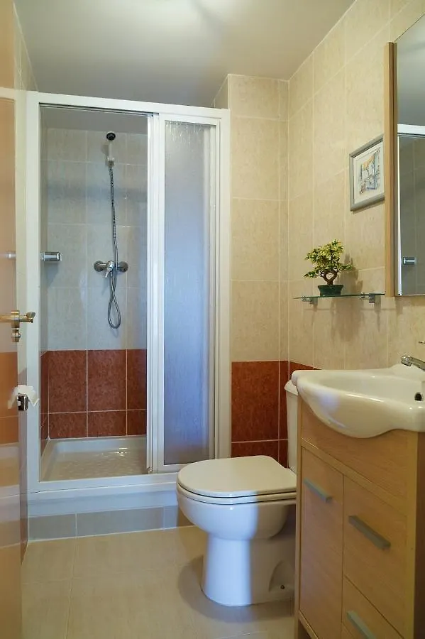 Uhc Village Park Apartments Salou