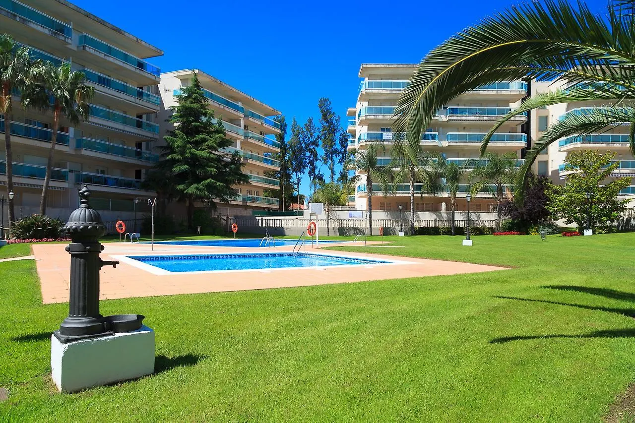 Uhc Village Park Apartments Salou