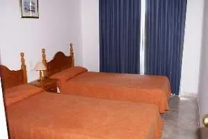 Uhc Village Park Apartments Salou Spagna