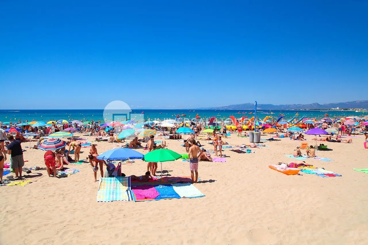 Uhc Village Park Apartments Salou